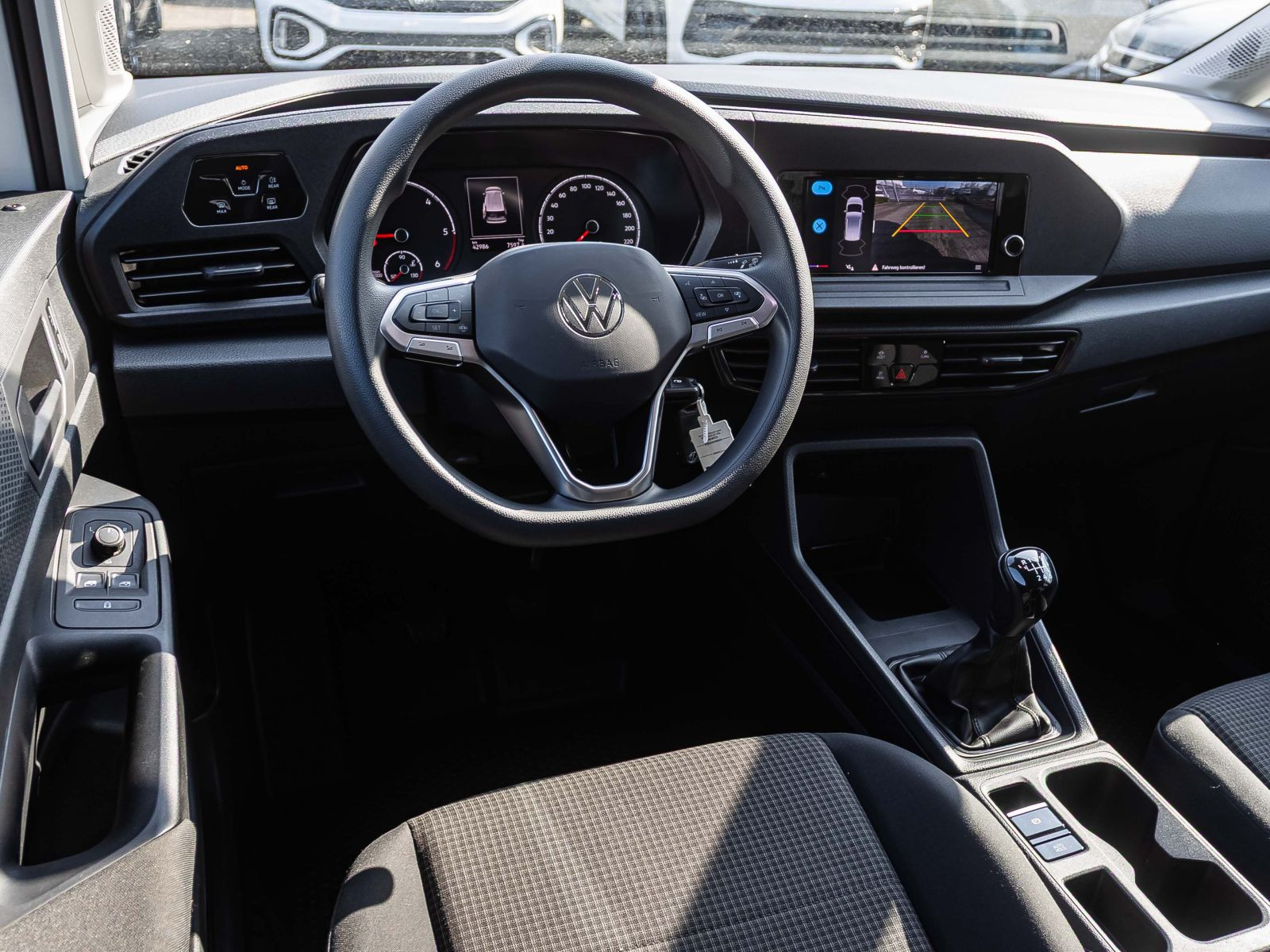 Volkswagen Caddy 2.0 TDI Basis, Rückfahrkamera, Parkpilot, Radio, Klima