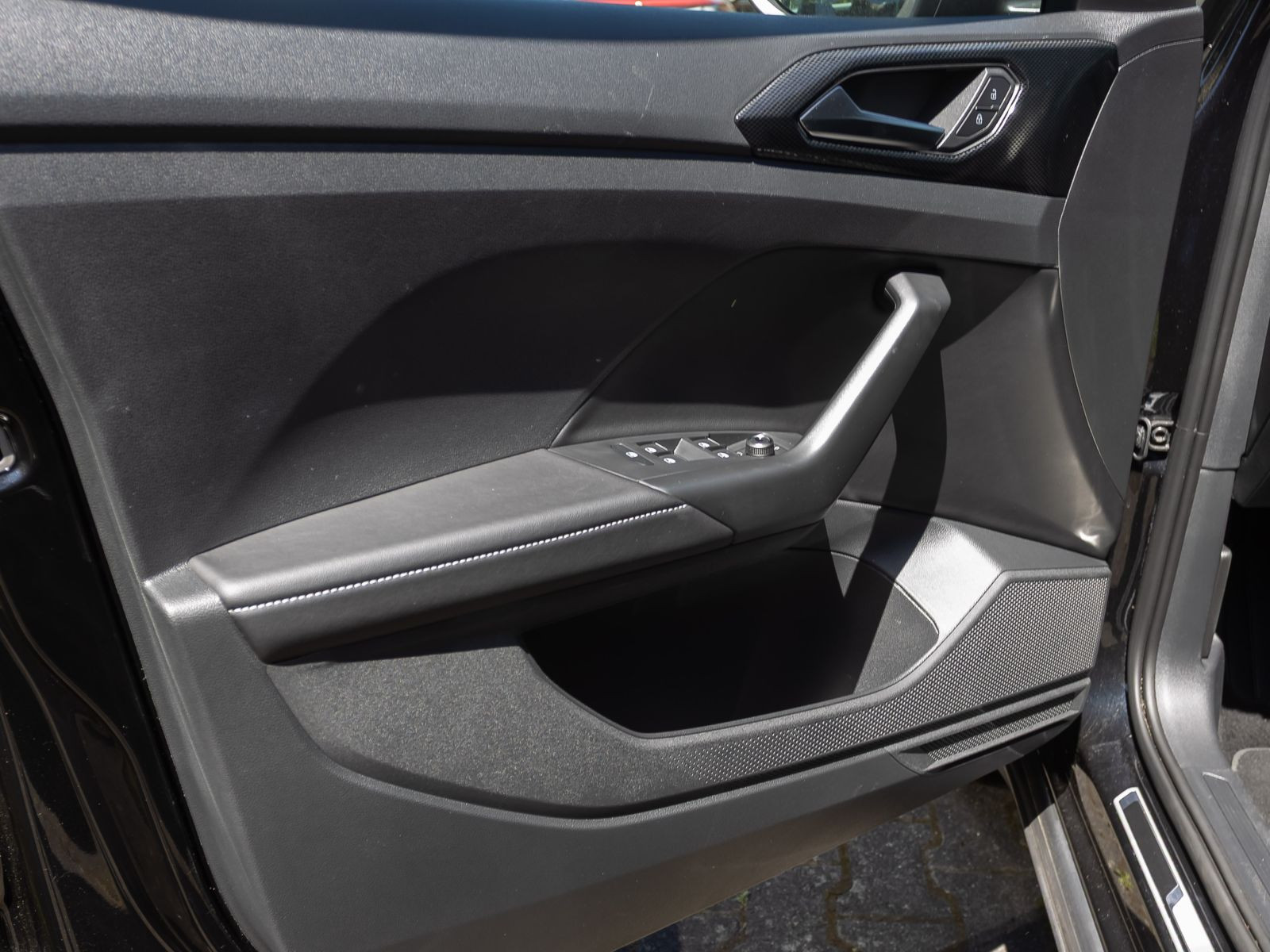 Volkswagen T-Cross Goal 1.0TSI DSG Navi LED CarPlay ACC AHK