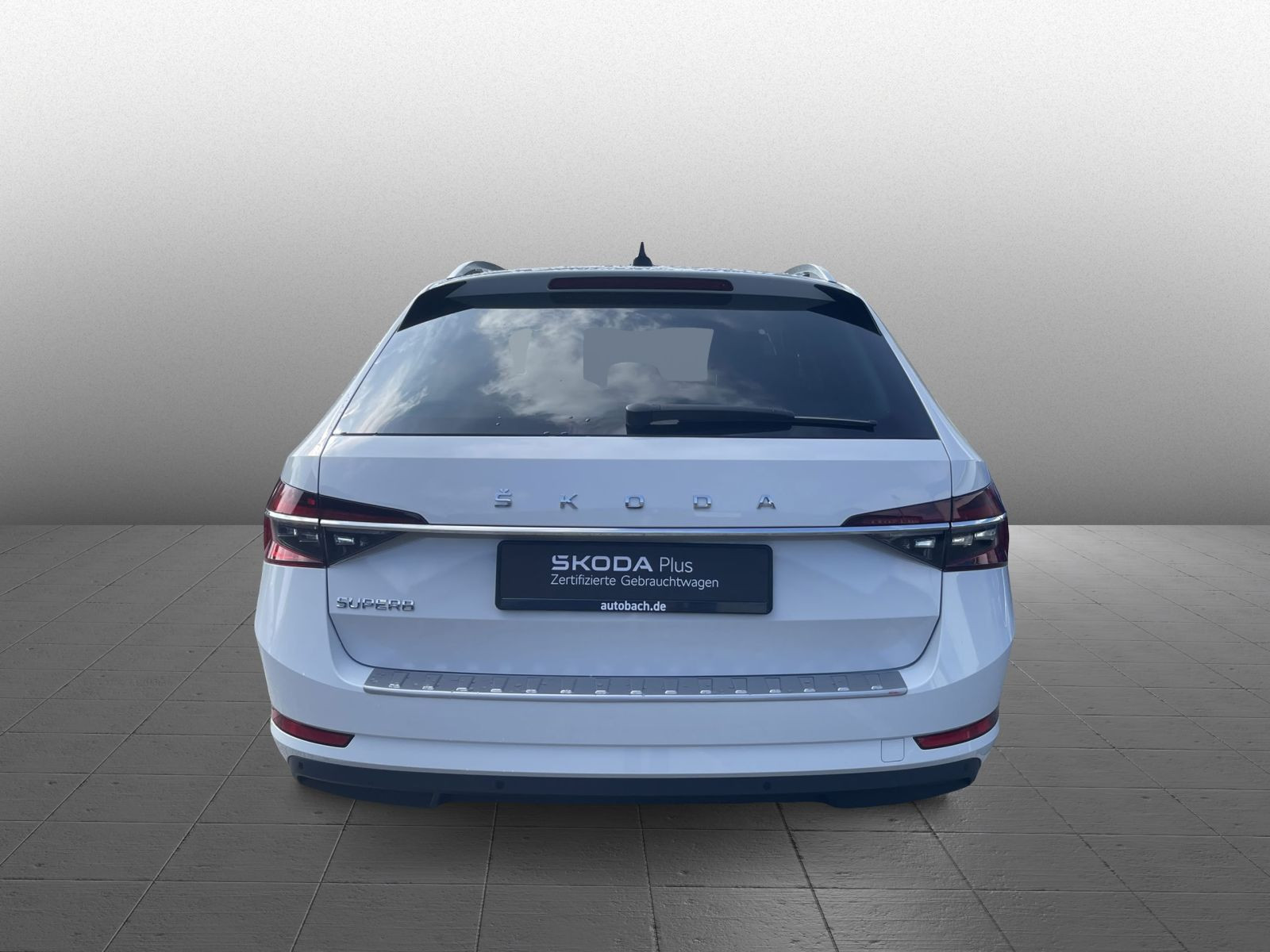 Skoda Superb Combi Style 2.0 TDI DSG Panorama GRA AHK