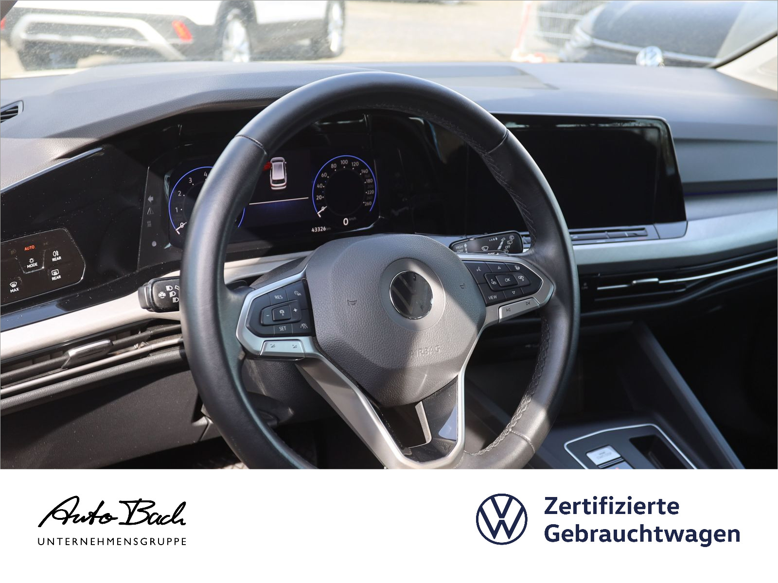 Volkswagen Golf VIII Variant 1.5 TSI DSG Life, Navi, LED, Rückfahrkamera, App-Connect