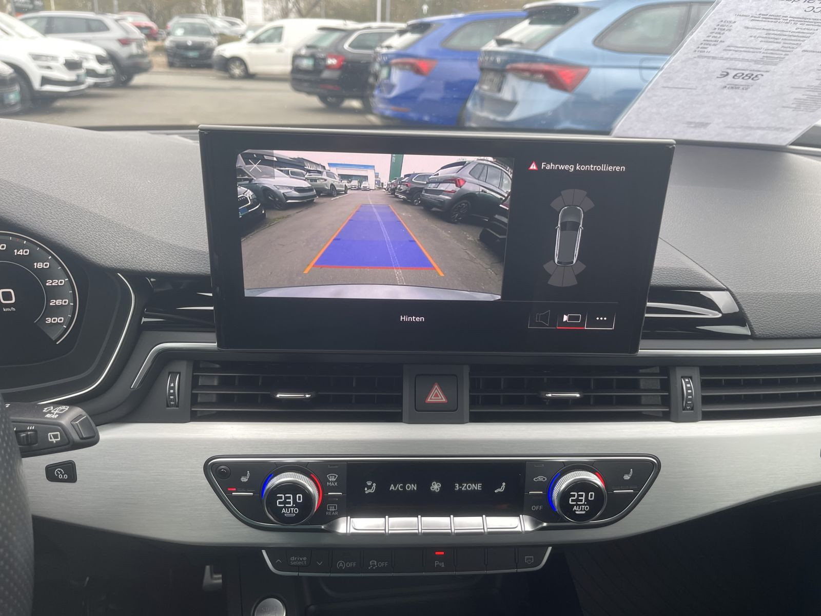 Audi A4 Avant S line 40TFSI quattro Navi Matrix Standhzg ACC