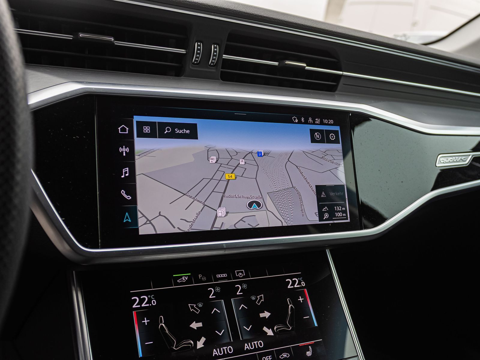 Audi A6 Avant S line TFSIe Navi Matrix Standklima ACC AHK