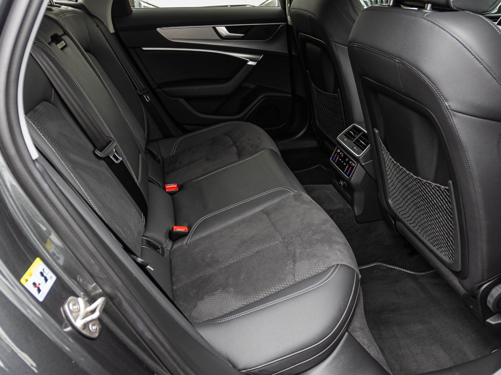 Audi A6 Avant S line TFSIe Navi Matrix Standklima ACC AHK