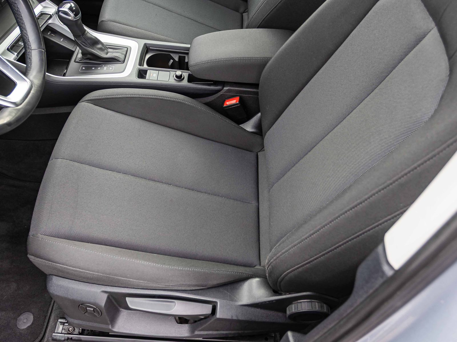 Audi Q3 advanced 35TDI Stronic Navi LED GRA EPH CarPlay