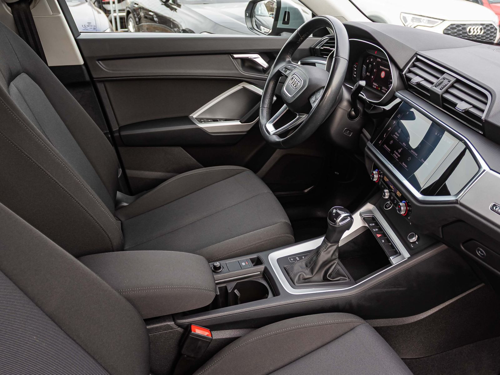 Audi Q3 advanced 35TDI Stronic Navi LED GRA EPH CarPlay