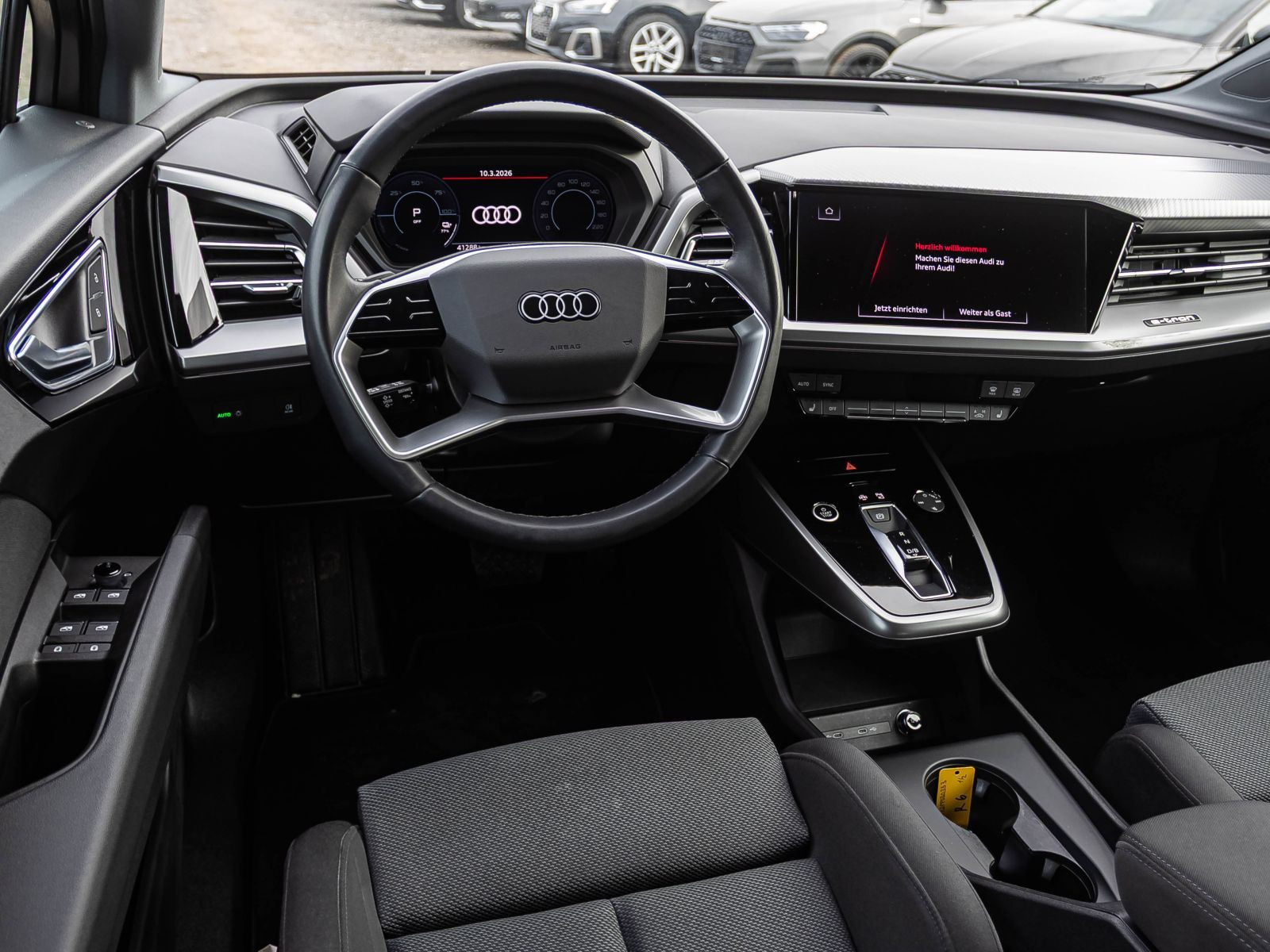 Audi Q4 e-tron S line 40 Navi LED Standklima ACC AHK