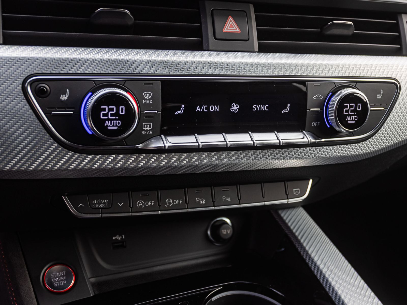 Audi RS 4 Avant competition Navi Matrix HuD B&O CarPlay ACC AHK