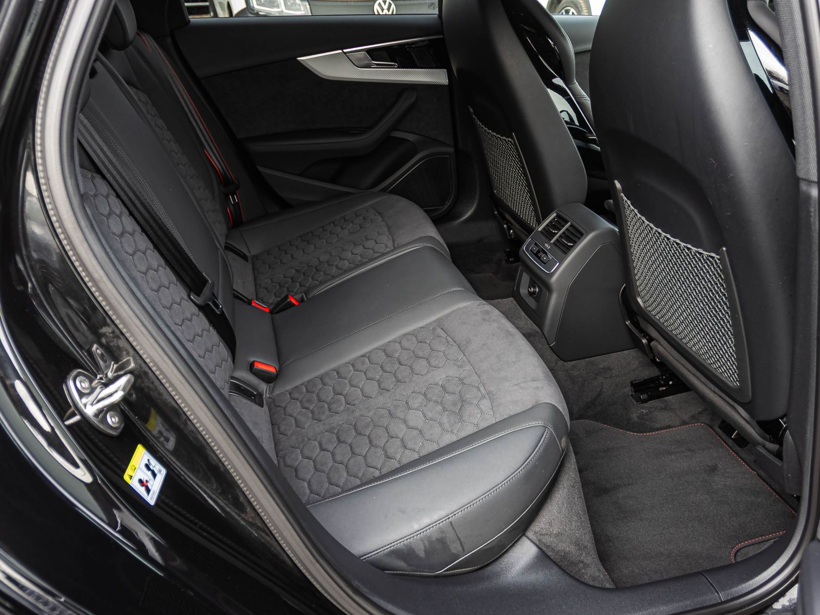 Audi RS 4 Avant competition Navi Matrix HuD B&O CarPlay ACC AHK