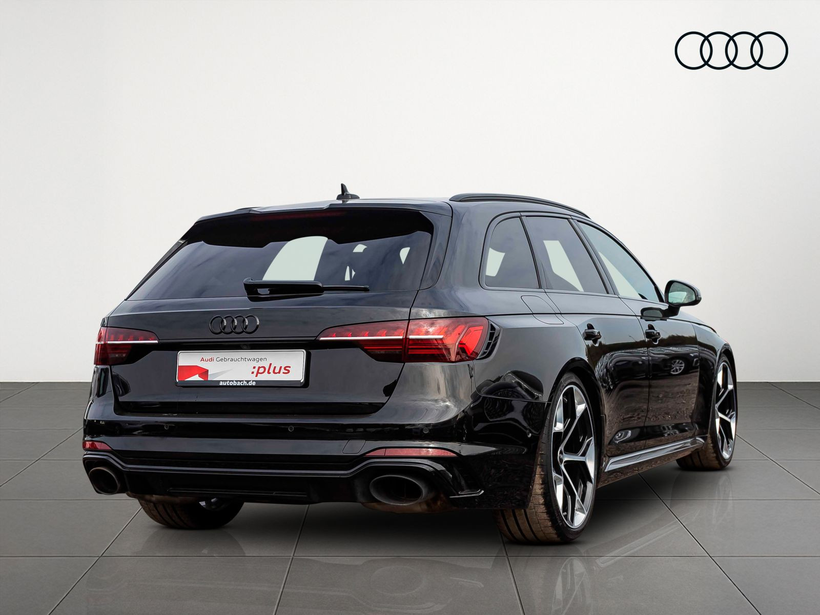 Audi RS 4 Avant competition Navi Matrix HuD B&O CarPlay ACC AHK