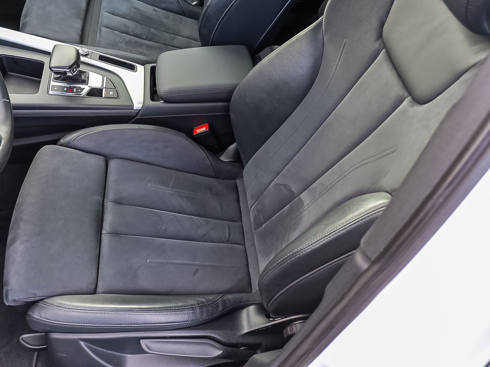 Audi A4 Avant S line 40TDI Navi Matrix Panorama ACC AHK