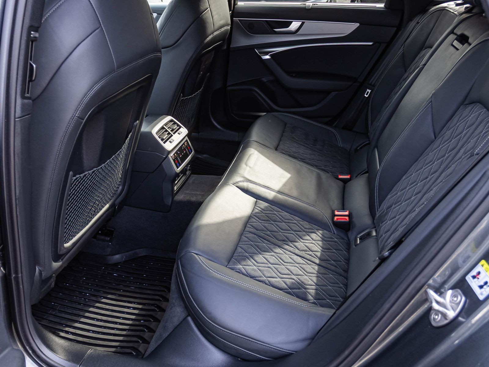 Audi S6 Avant Navi Matrix CarPlay DCC ACC B&O EPH AHK