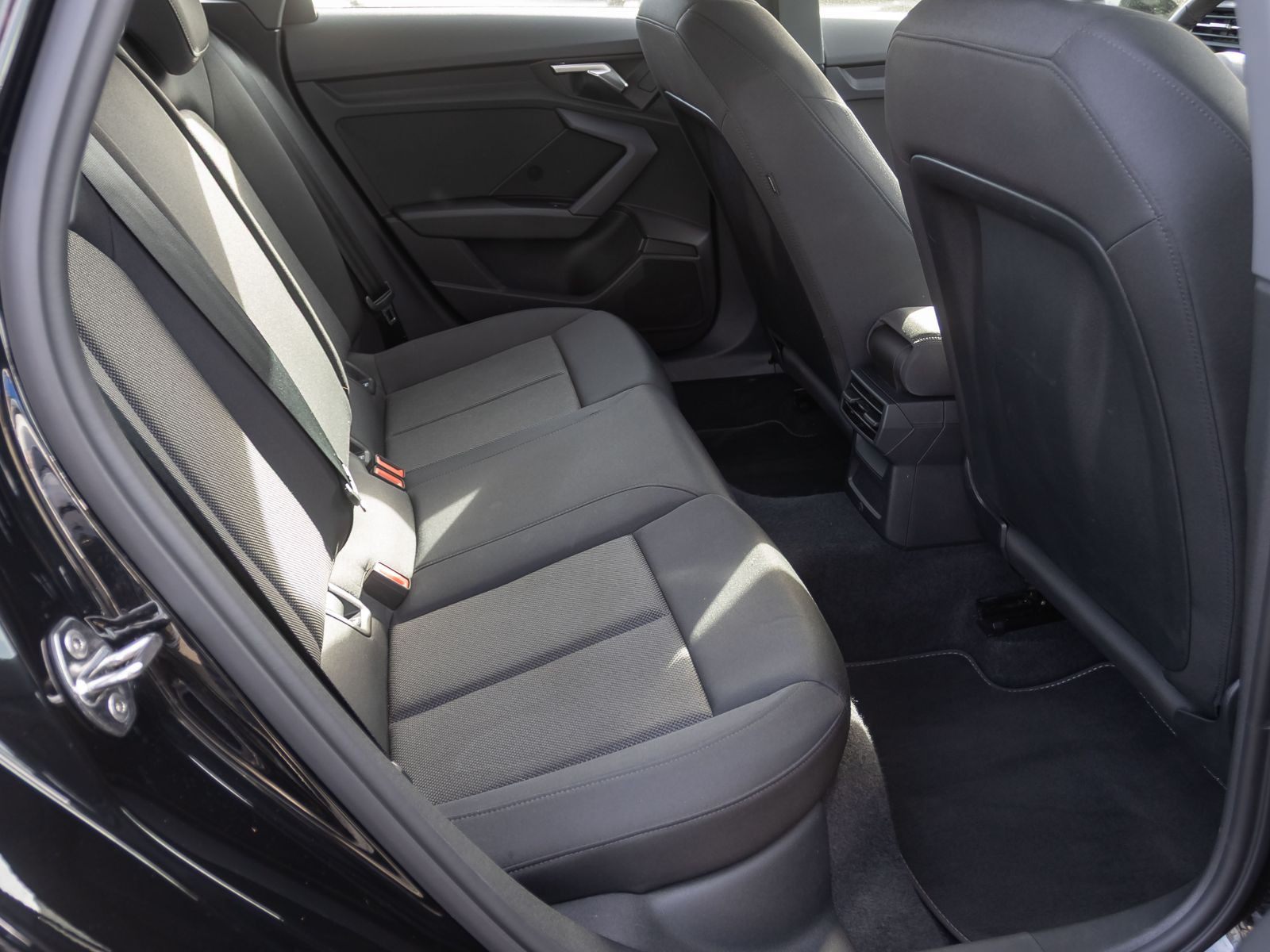 Audi A3 Sportback S line 30TDI Navi LED ACC EPH