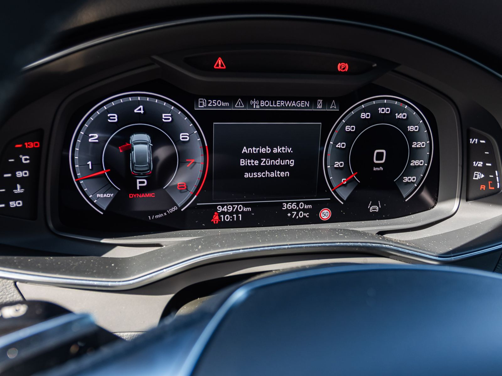 Audi A6 Avant S line 55TFSI qu Navi Matrix Standhzg ACC