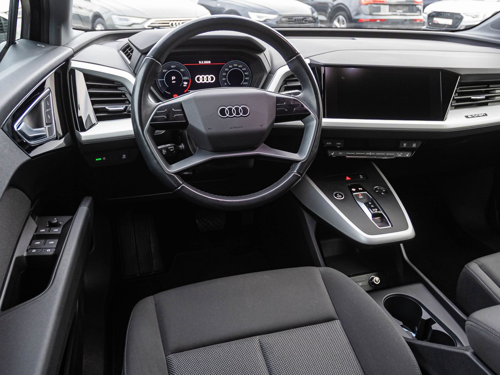 Audi Q4 e-tron 35 LED Standklima GRA EPH DAB