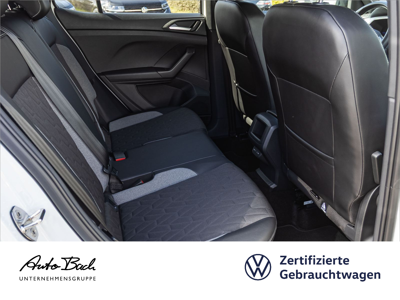 Volkswagen T-Cross 1.0 TSI DSG Goal, Navi, LED, AHK, App-Connect, Ganzjahresreifen