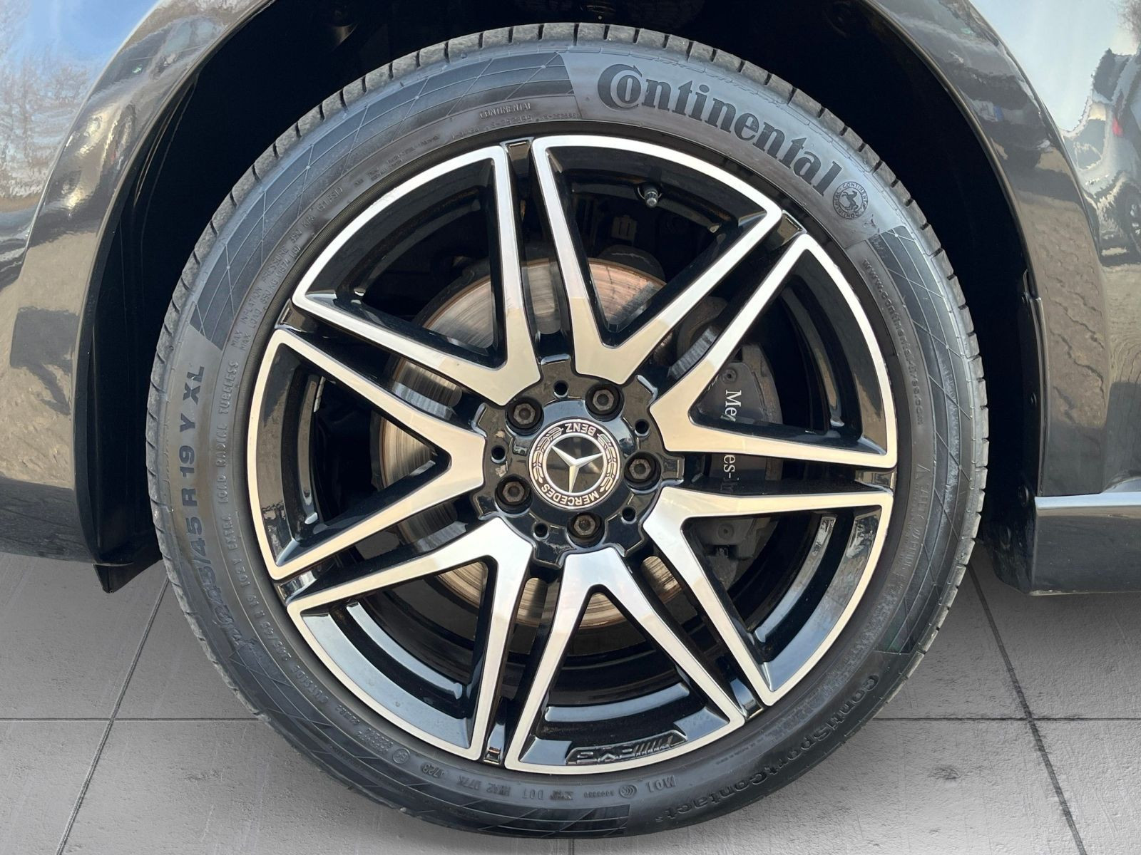 Mercedes-Benz V 300d Exclusive 4MATIC Navi ACC Panorama EPH