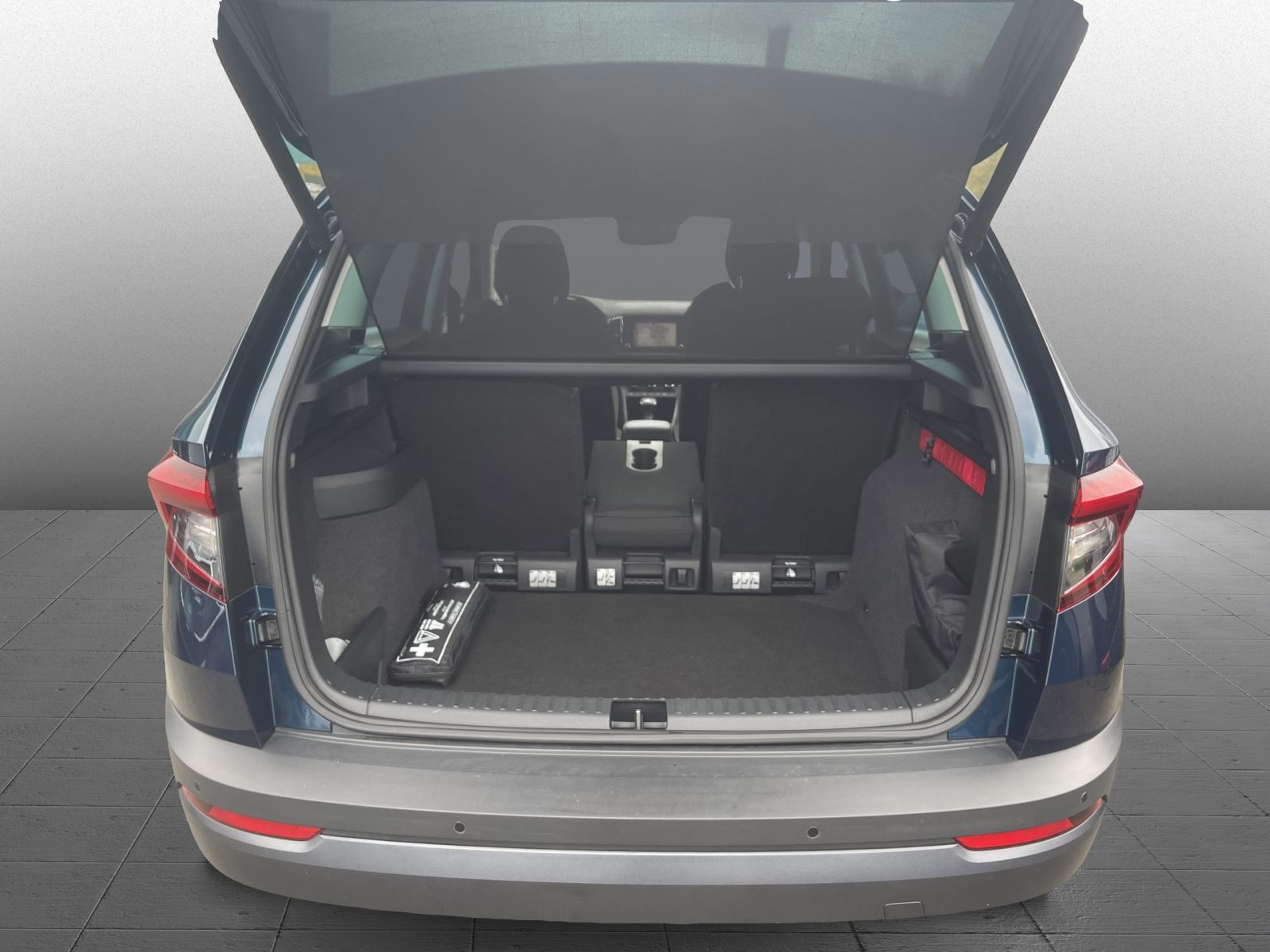 Skoda Karoq Clever 2.0 TDI Navi LED DSG EPH GRA CarPlay