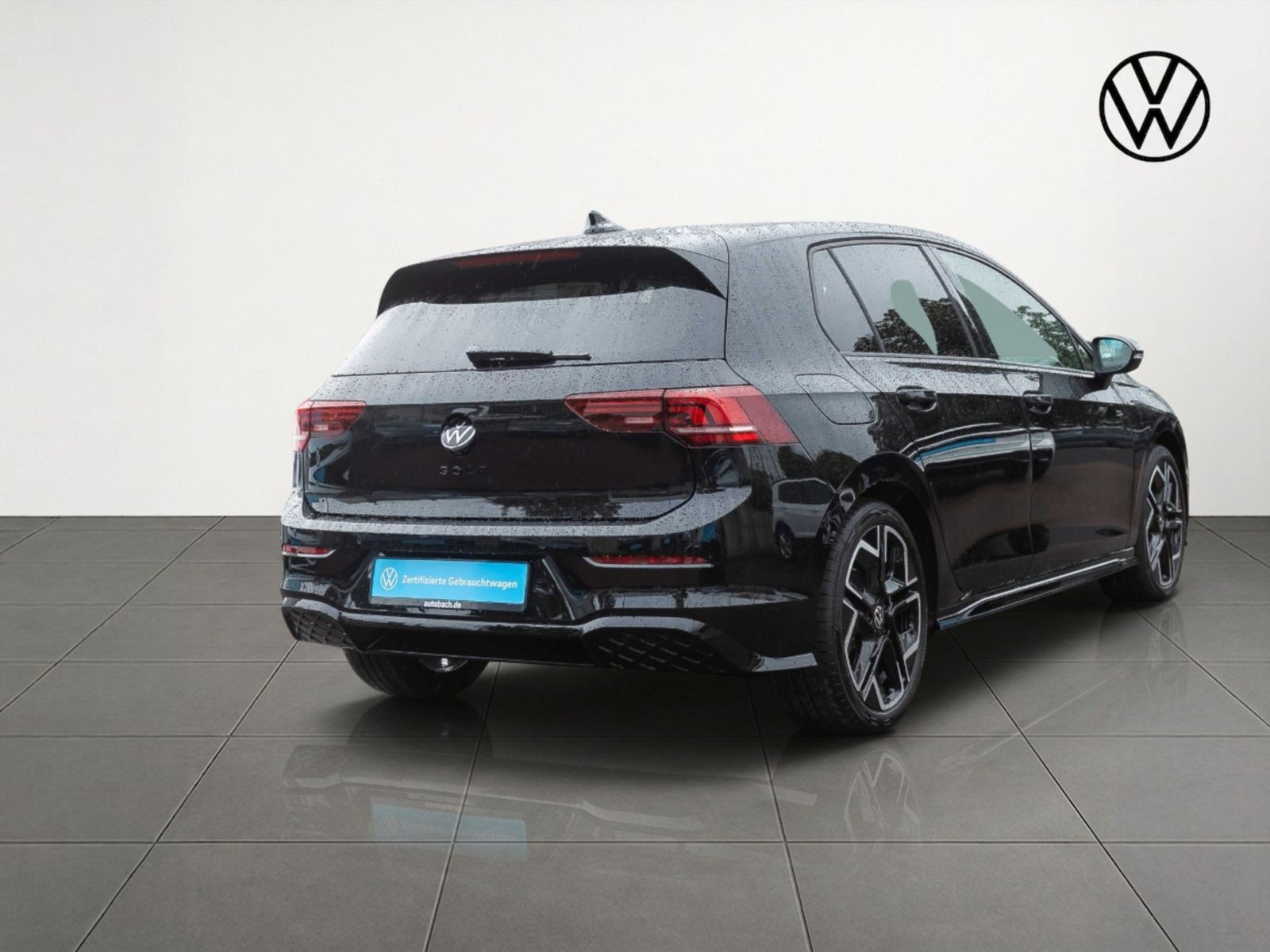 Volkswagen Golf VIII R-Line 1.5TSI Navi LED HuD Panorama ACC