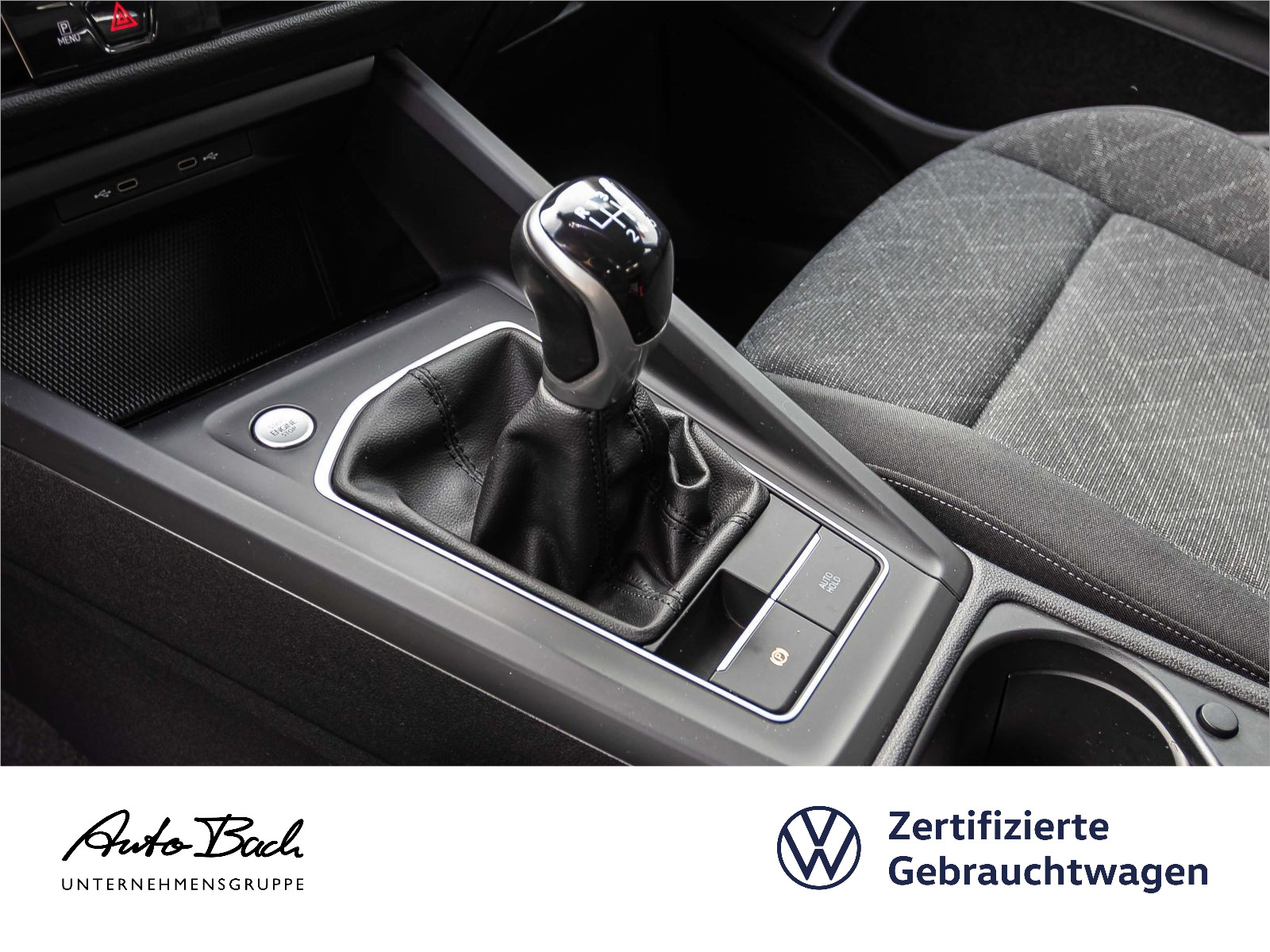 Volkswagen Golf VIII Life 1.5TSI Navi LED ACC CarPlay EPH