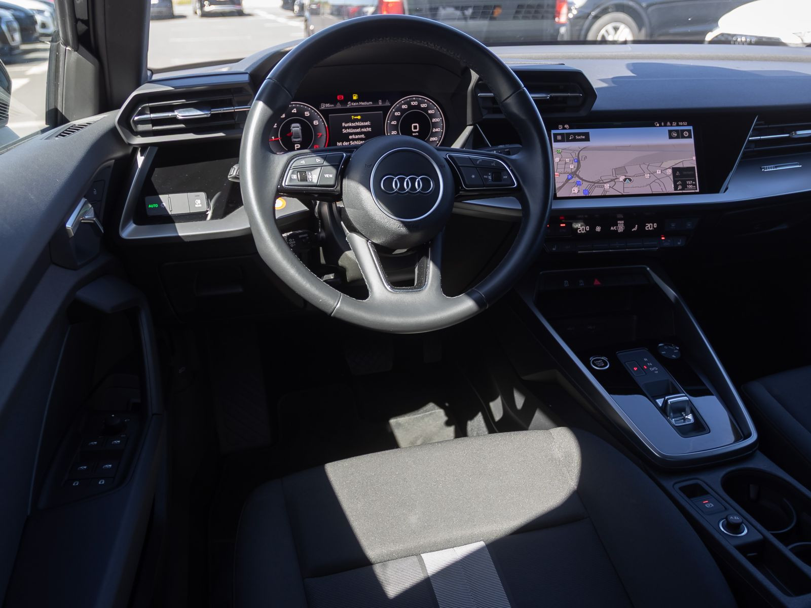 Audi A3 Limousine advanced 30TFSI Stronic Navi LED ACC