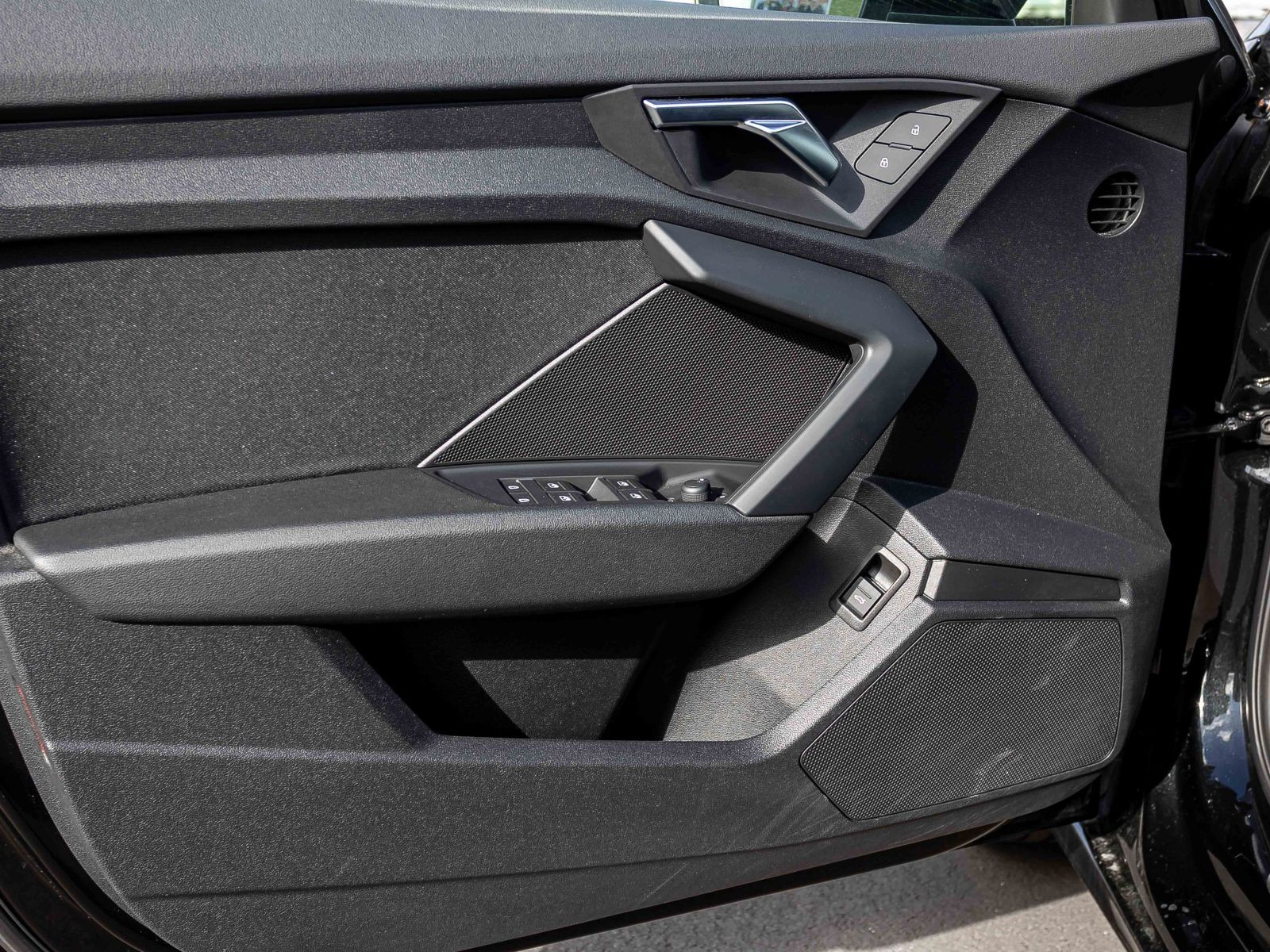 Audi A3 Limousine advanced 30TFSI Stronic Navi LED ACC