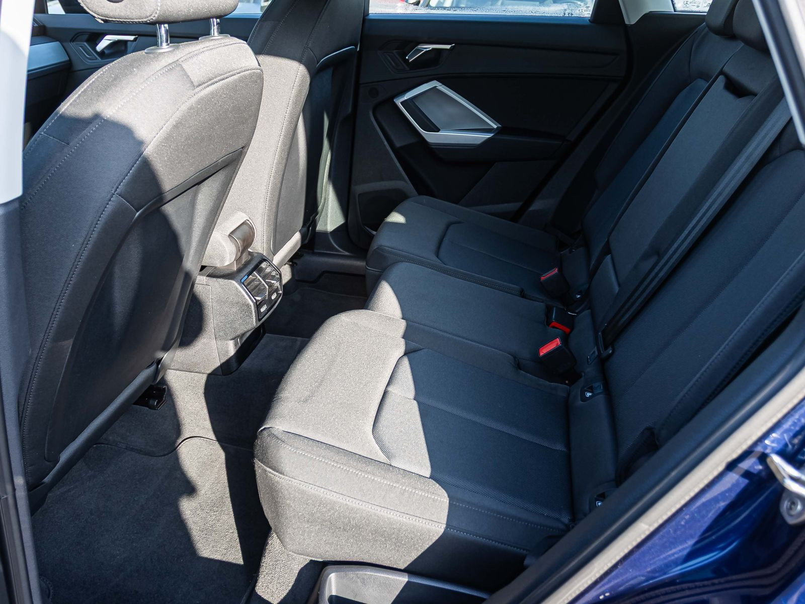 Audi Q3 35TDI Stronic Navi LED ACC CarPlay EPH