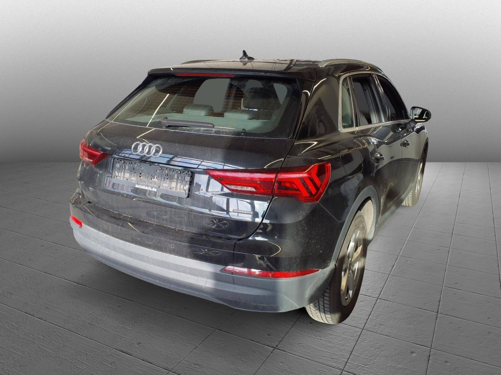 Audi Q3 S line 40TFSI qu Stronic Navi LED ACC CarPlay