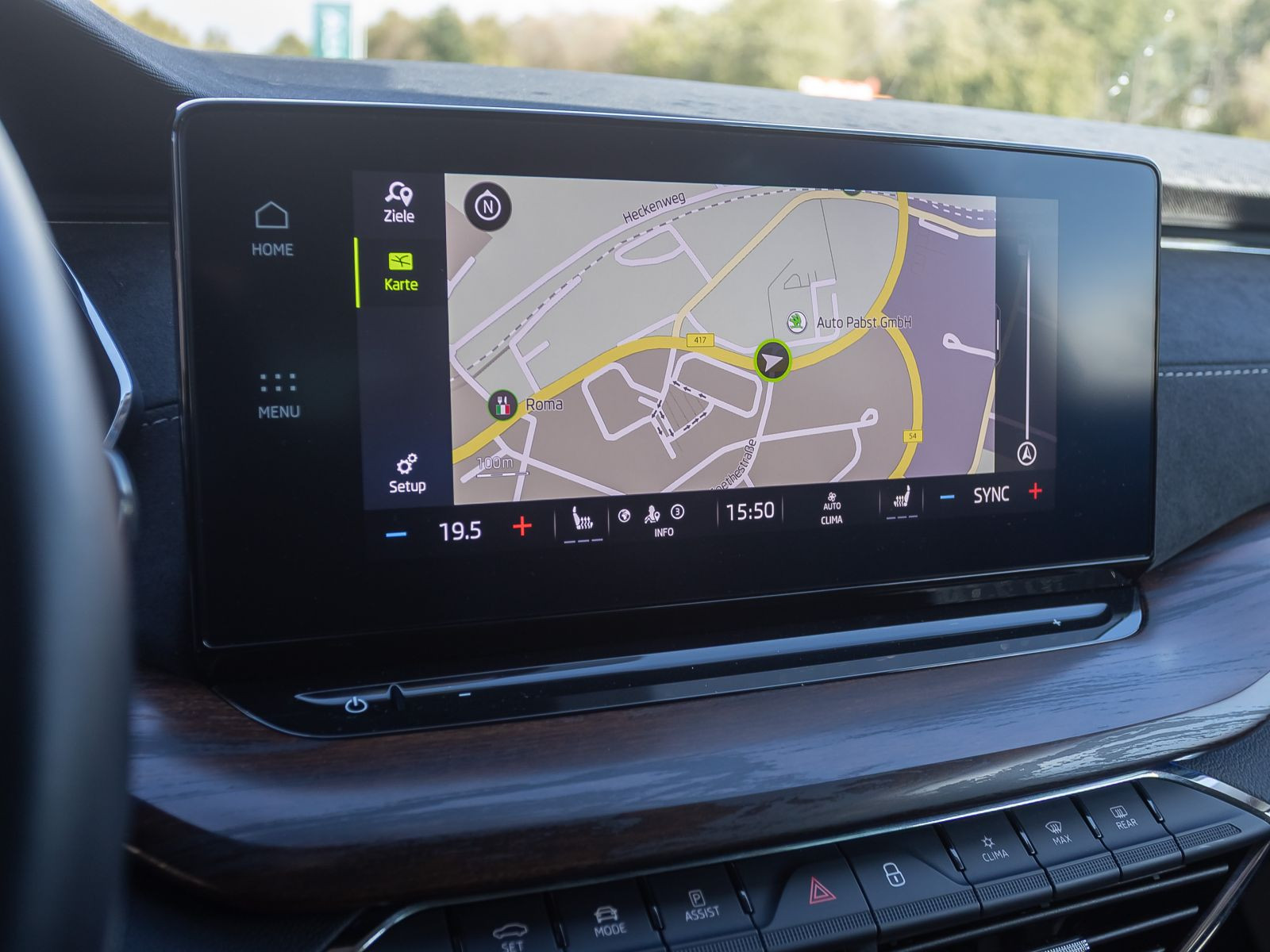 Skoda Octavia Combi SCOUT 2.0TDI 4x4 DSG HuD Navi ACC
