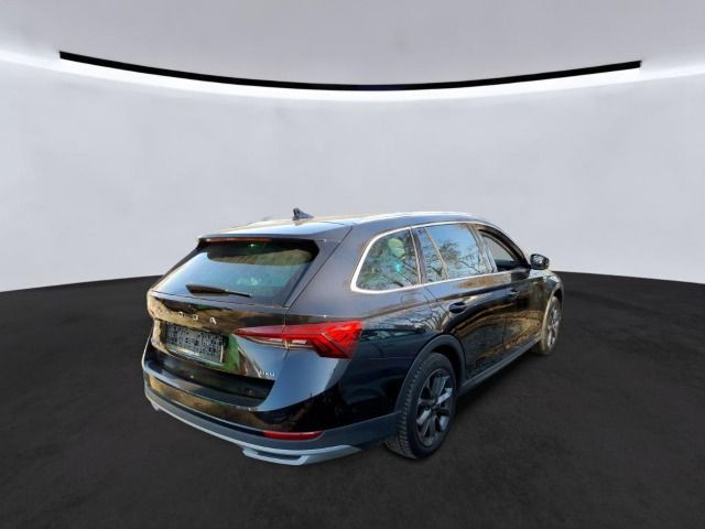 Skoda Octavia Combi SCOUT 2.0TDI 4x4 DSG HuD Navi ACC