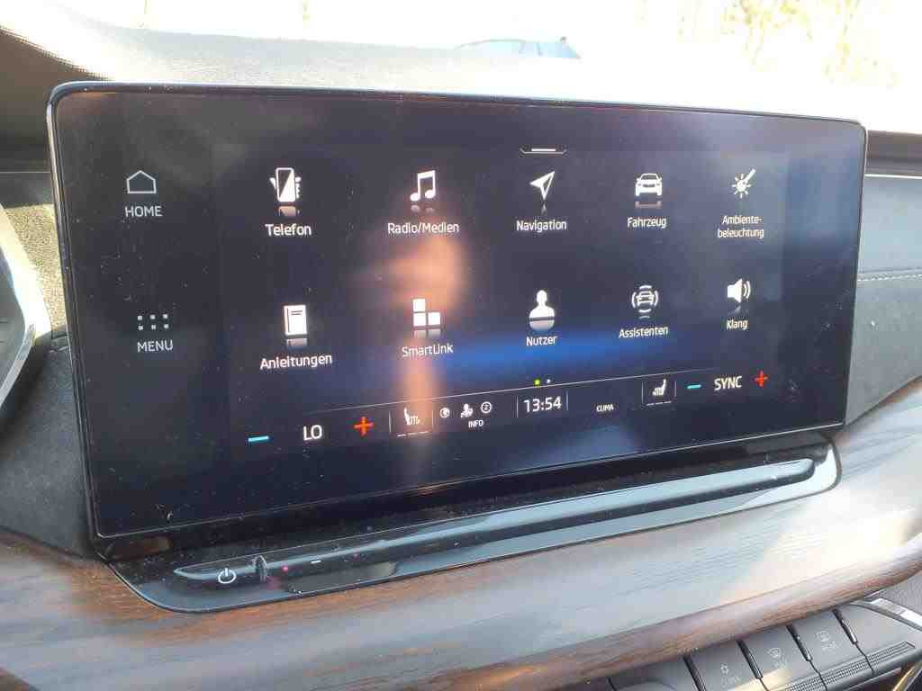 Skoda Octavia Combi SCOUT 2.0TDI 4x4 DSG HuD Navi ACC