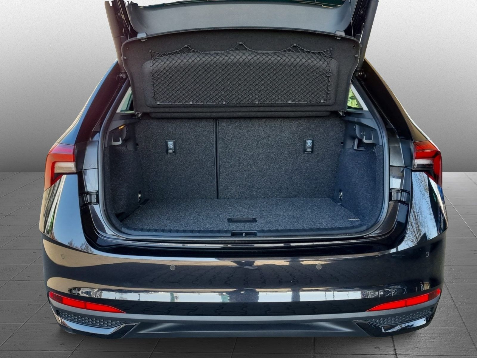 Skoda Scala Tour 1.0TSI DSG ACC EPH LED Navi CarPlay