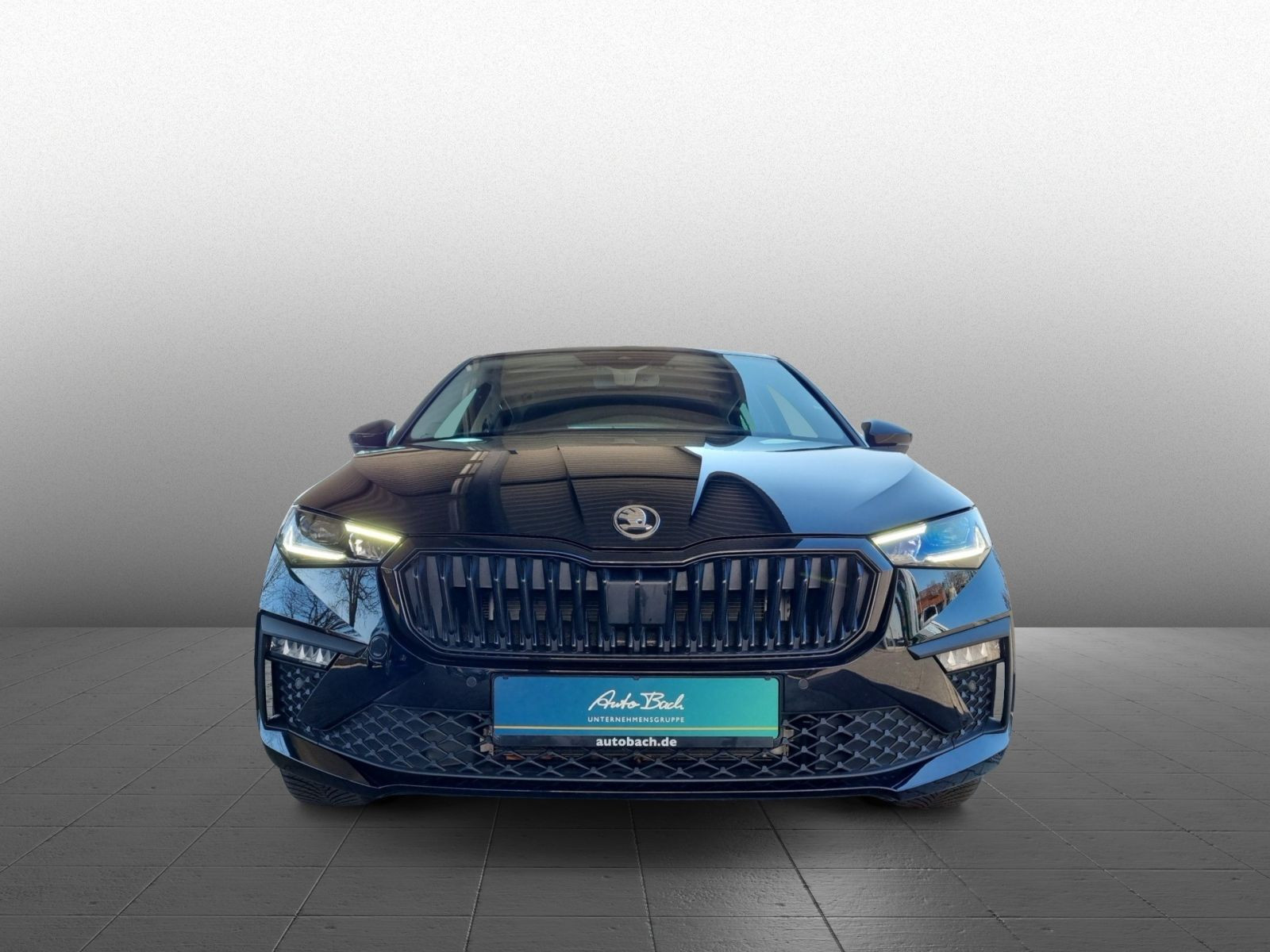 Skoda Scala Tour 1.0TSI DSG ACC EPH LED Navi CarPlay