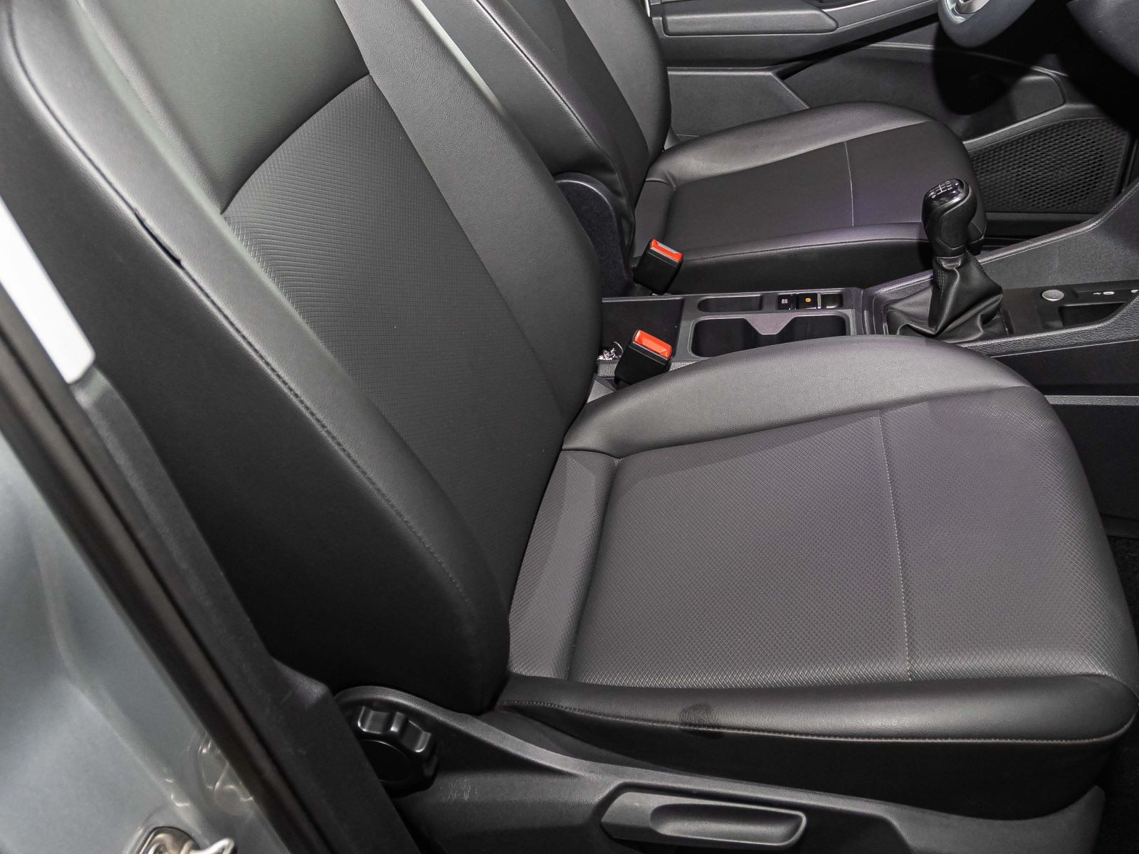 Volkswagen Caddy Kombi 2.0 TDI Basis, App-Connect, Klima, Parkpilot