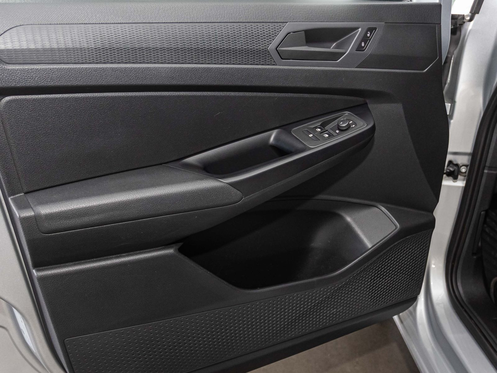 Volkswagen Caddy Kombi 2.0 TDI Basis, App-Connect, Klima, Parkpilot