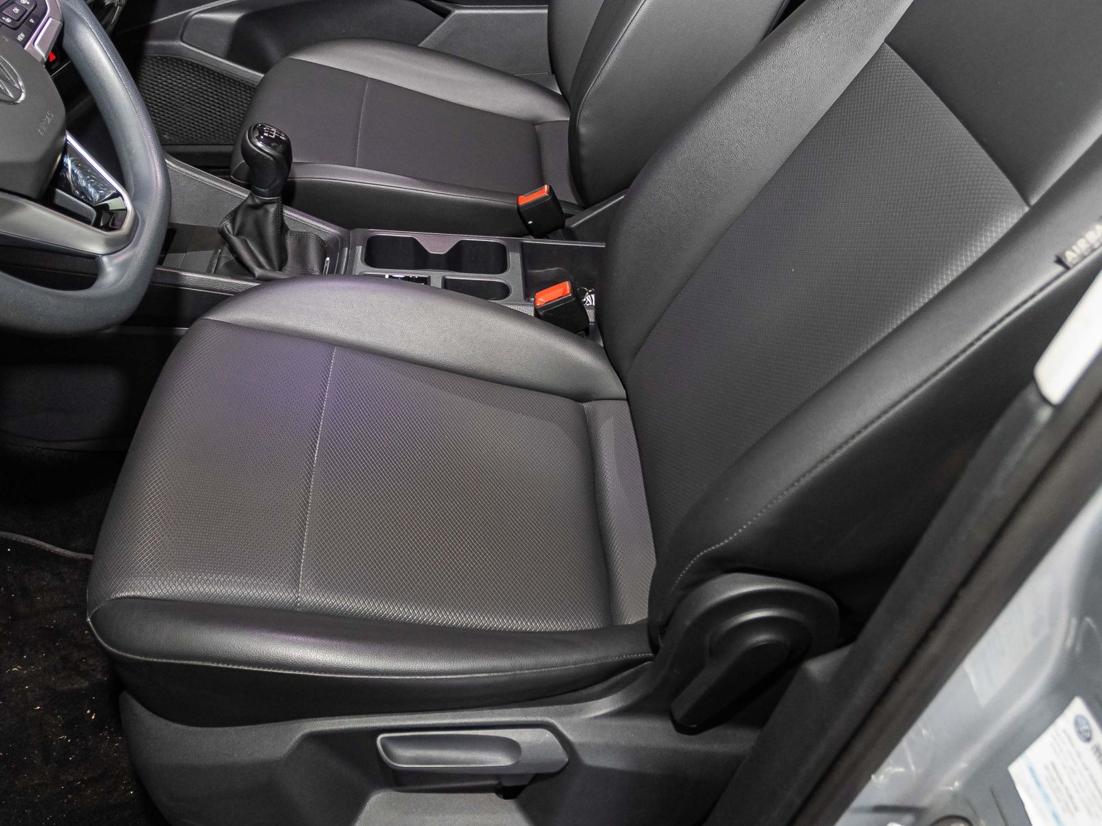 Volkswagen Caddy Kombi 2.0 TDI Basis, App-Connect, Klima, Parkpilot