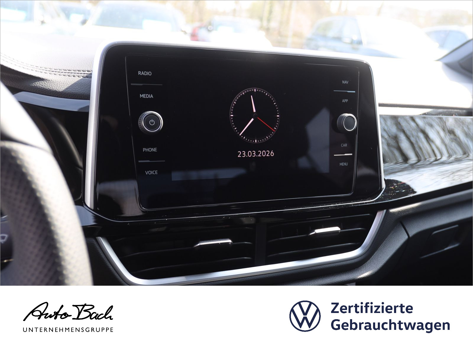 Volkswagen T-ROC 1.5 TSI DSG R-Line, Navi, LED, AHK, Rückfahrkamera, App-Connect
