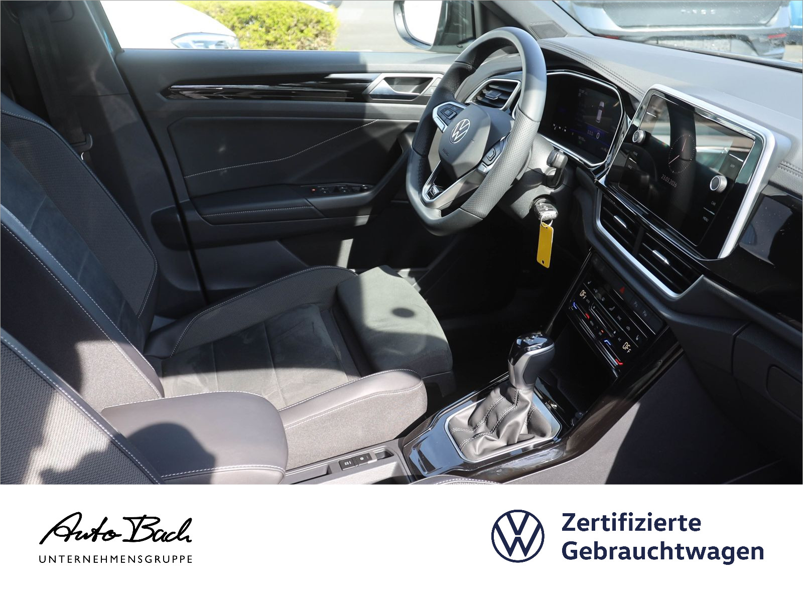 Volkswagen T-ROC 1.5 TSI DSG R-Line, Navi, LED, AHK, Rückfahrkamera, App-Connect