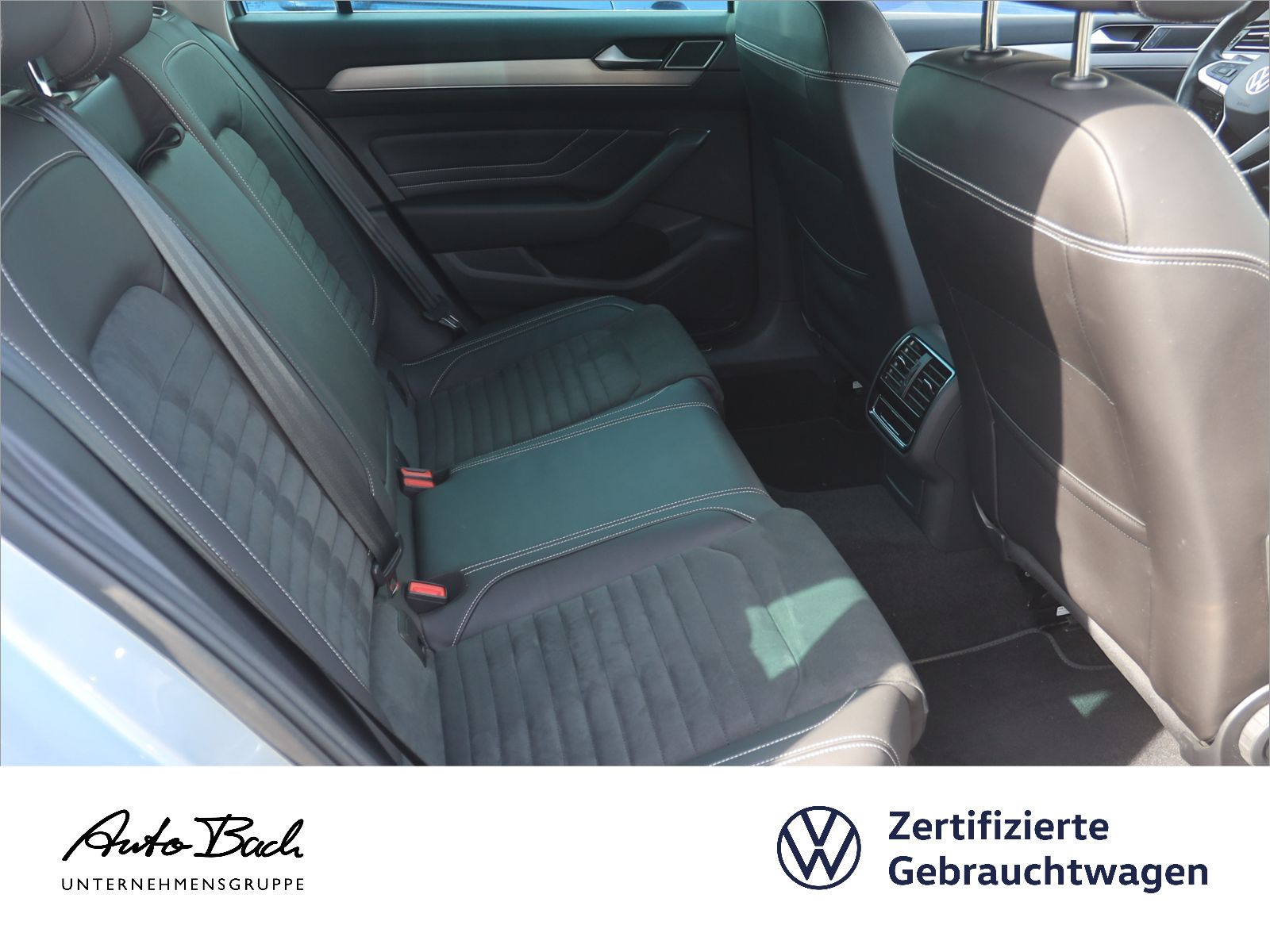 Volkswagen Passat Variant 2.0 TDI DSG Elegance, Navi, LED-Matrix, Rückfahrkamera, App-Connect