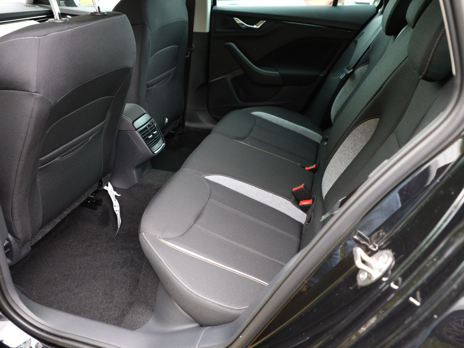 Skoda Scala Balance 1,5 TSI DSG ACC AHK NAVI RFK KESSY