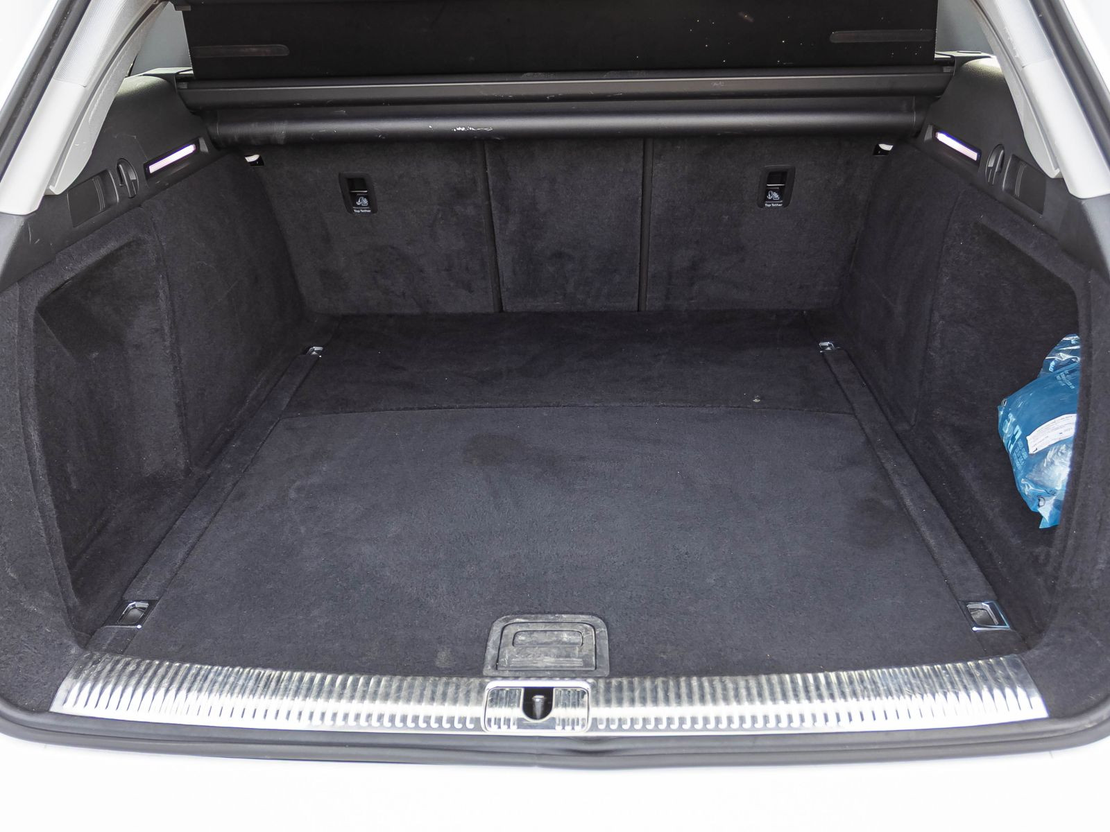 Audi A4 Avant S line 40TDI Stronic Navi LED GRA EPH