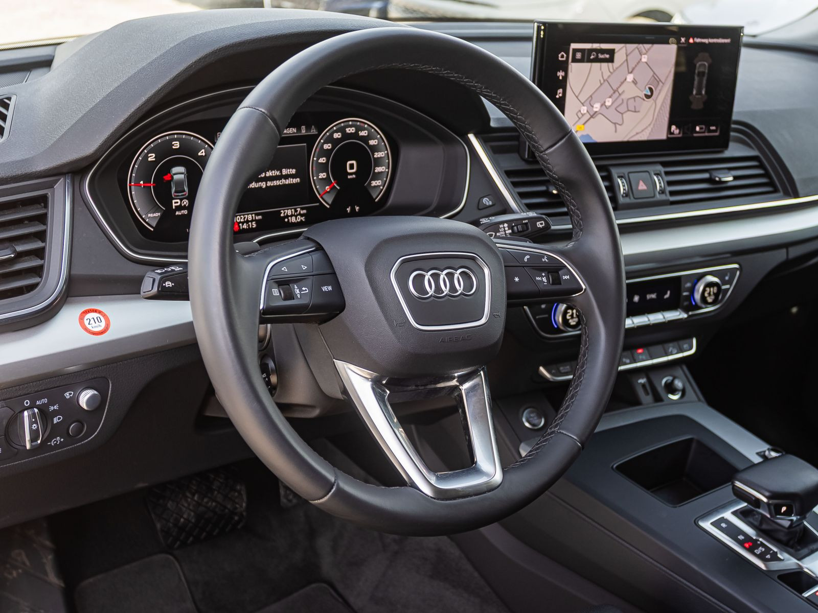 Audi Q5 Advanced 40TDI qu Navi LED HuD Panorama ACC