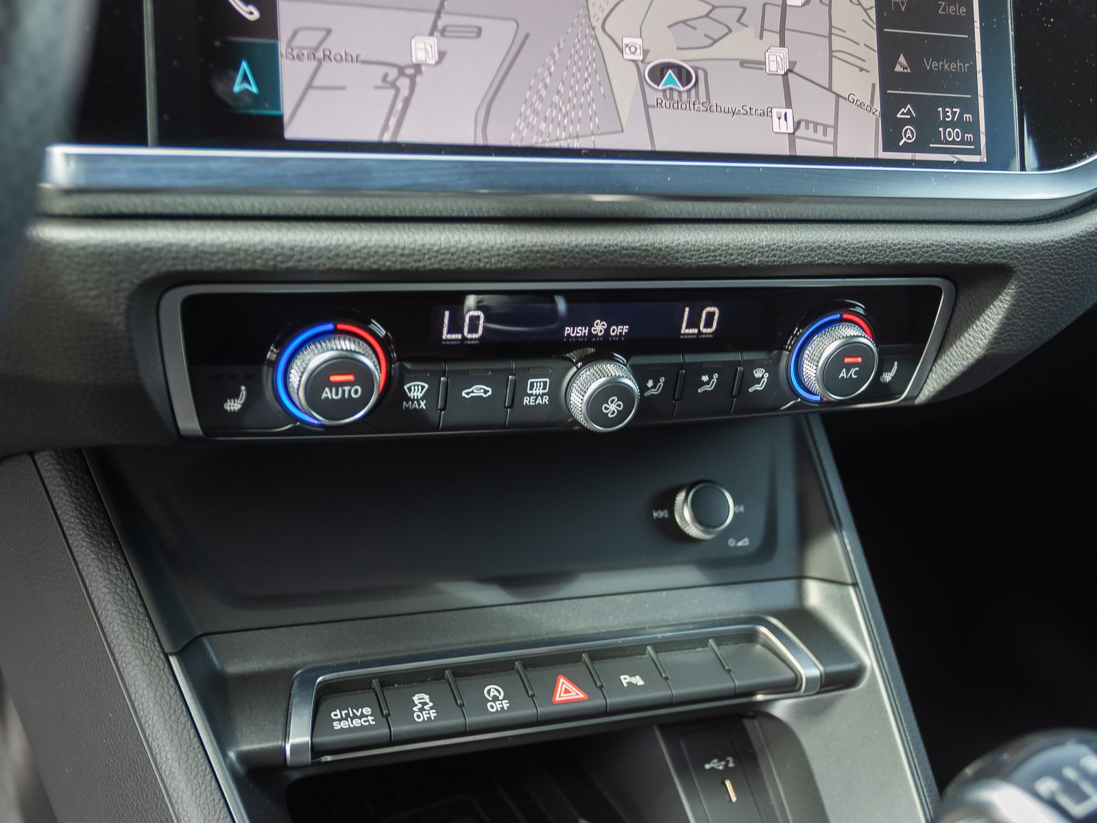Audi Q3 Sportback S line 35TFSI Navi LED CarPlay GRA