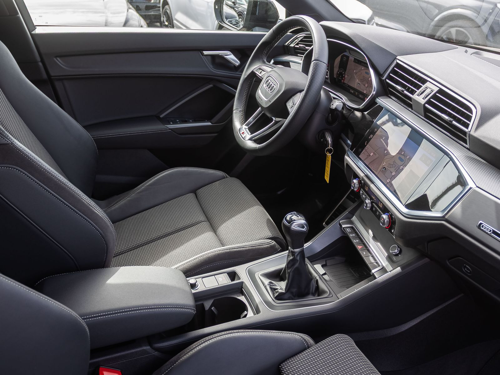 Audi Q3 Sportback S line 35TFSI Navi LED CarPlay GRA