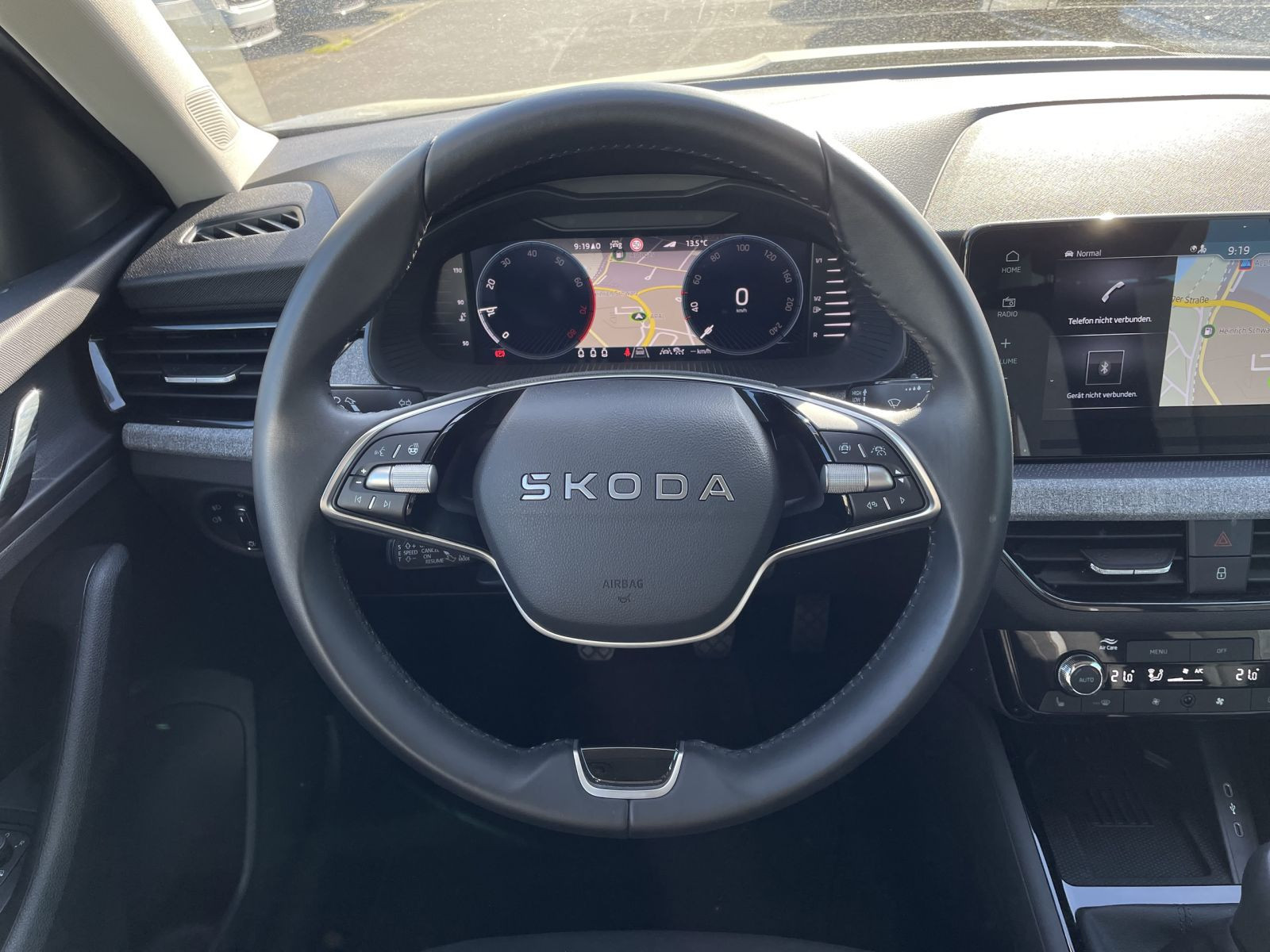 Skoda Kamiq Tour 1.0 TSI Navi LED EPH ACC