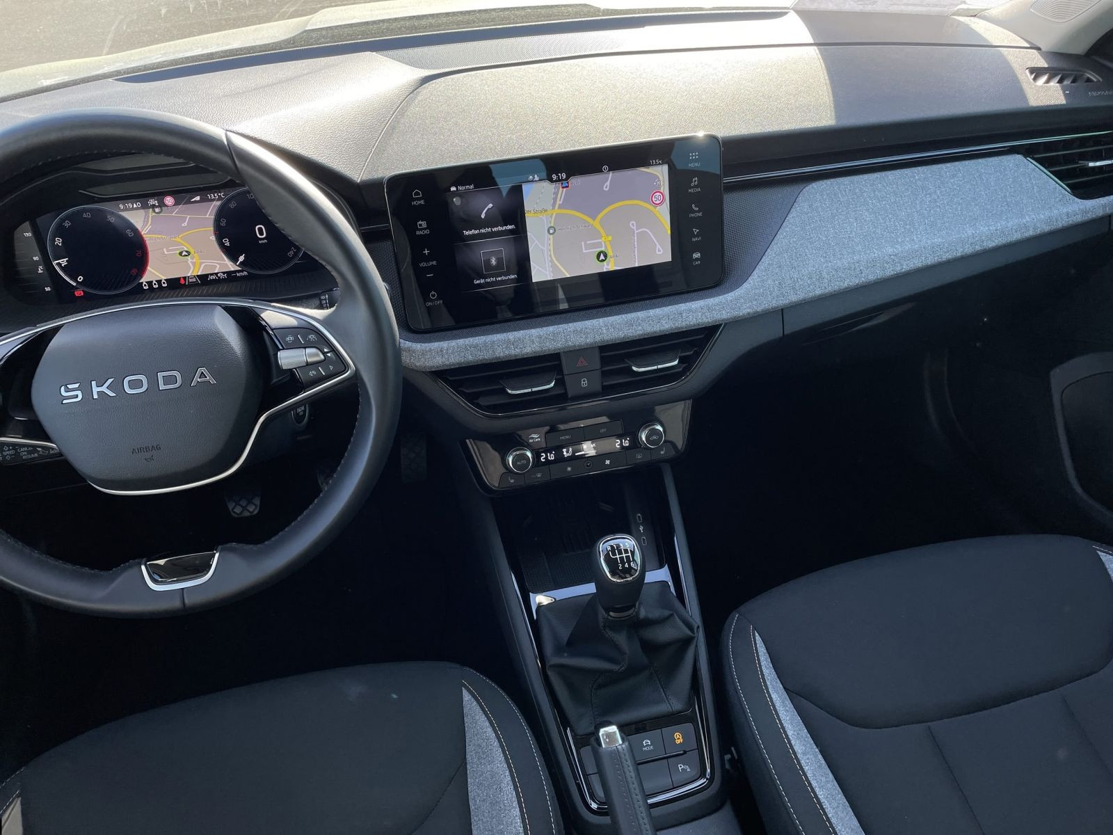 Skoda Kamiq Tour 1.0 TSI Navi LED EPH ACC