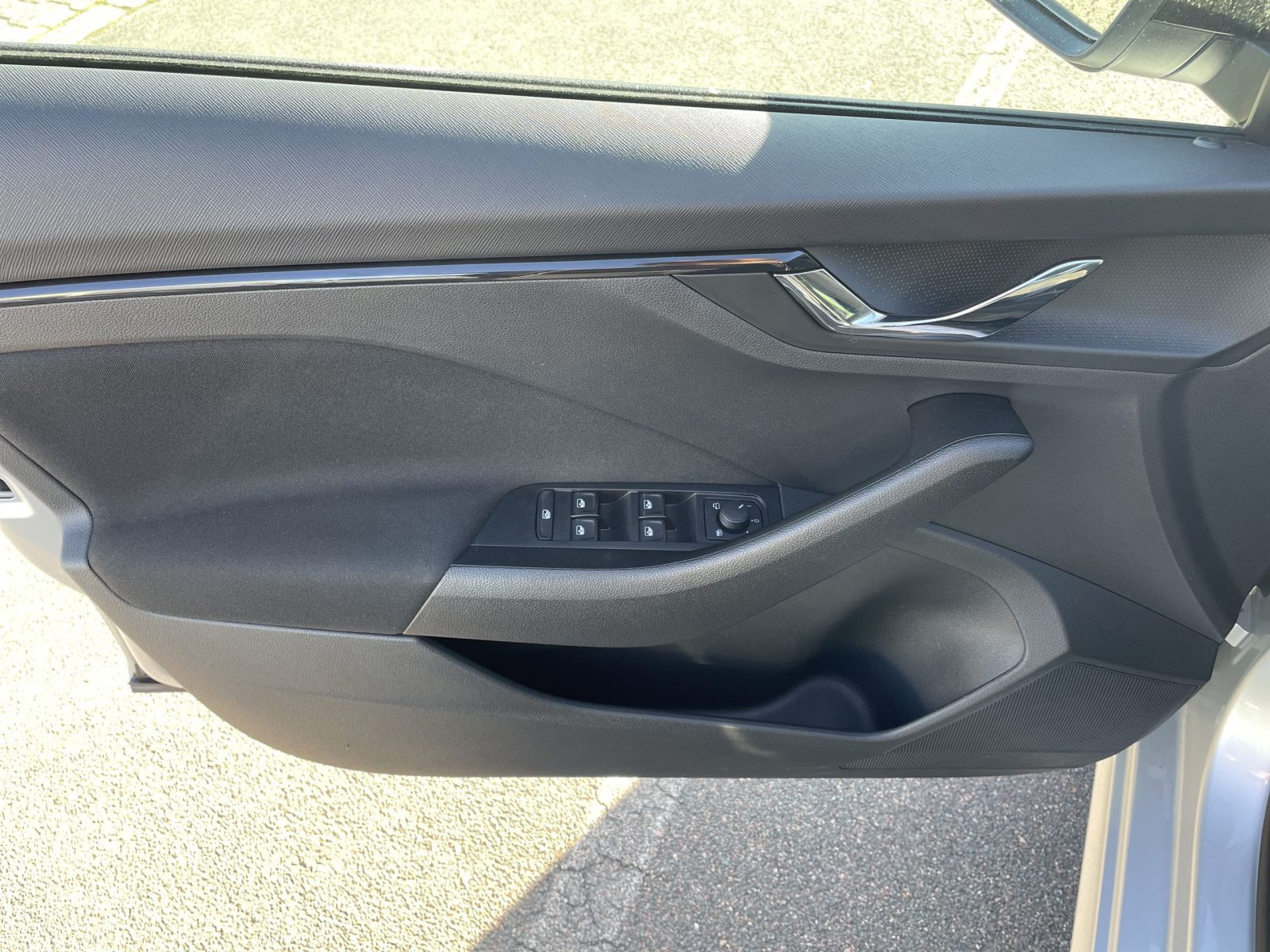 Skoda Kamiq Tour 1.0 TSI Navi LED EPH ACC