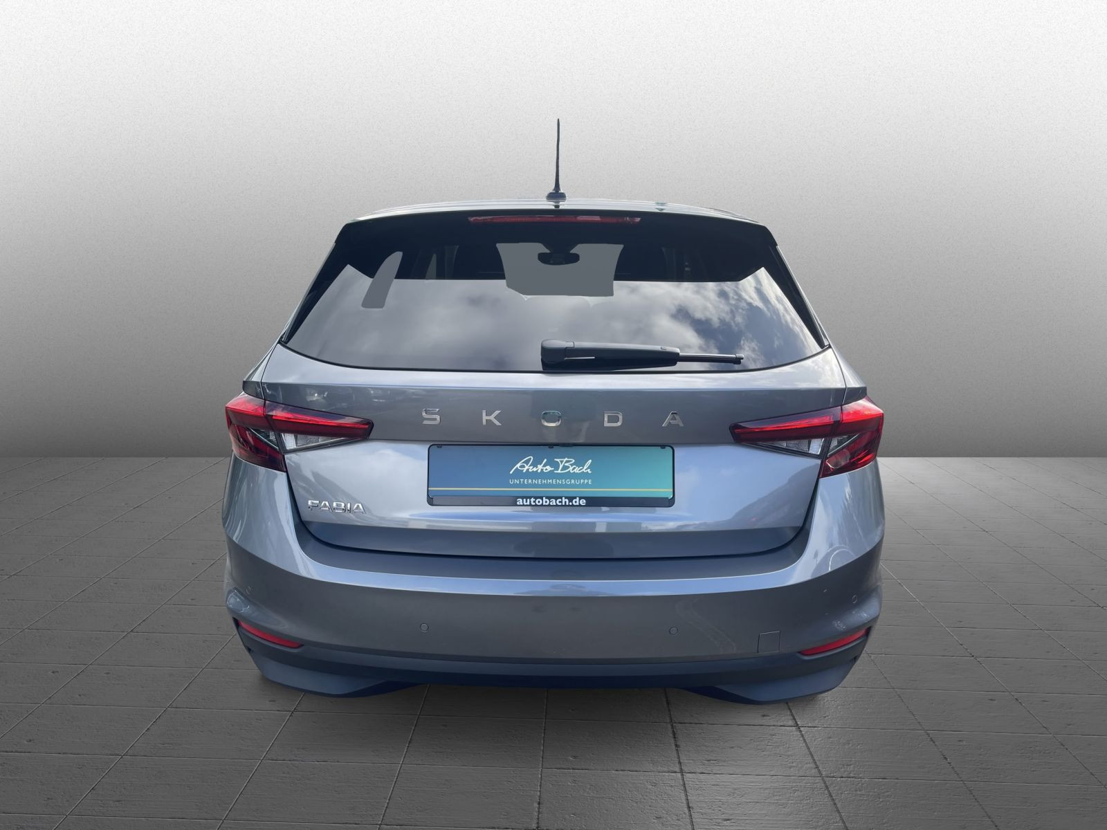 Skoda Fabia Tour 1.0 TSI EPH LED CarPlay