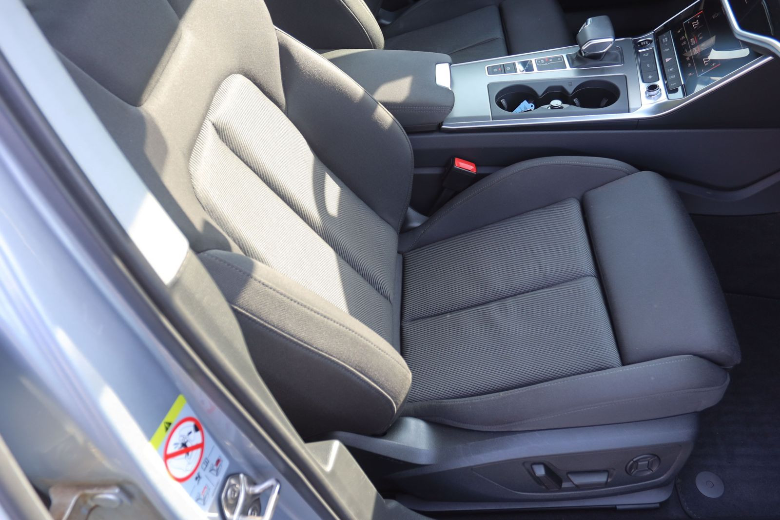 Audi A6 sport 40TDI qu Navi LED HuD Standhzg ACC AHK