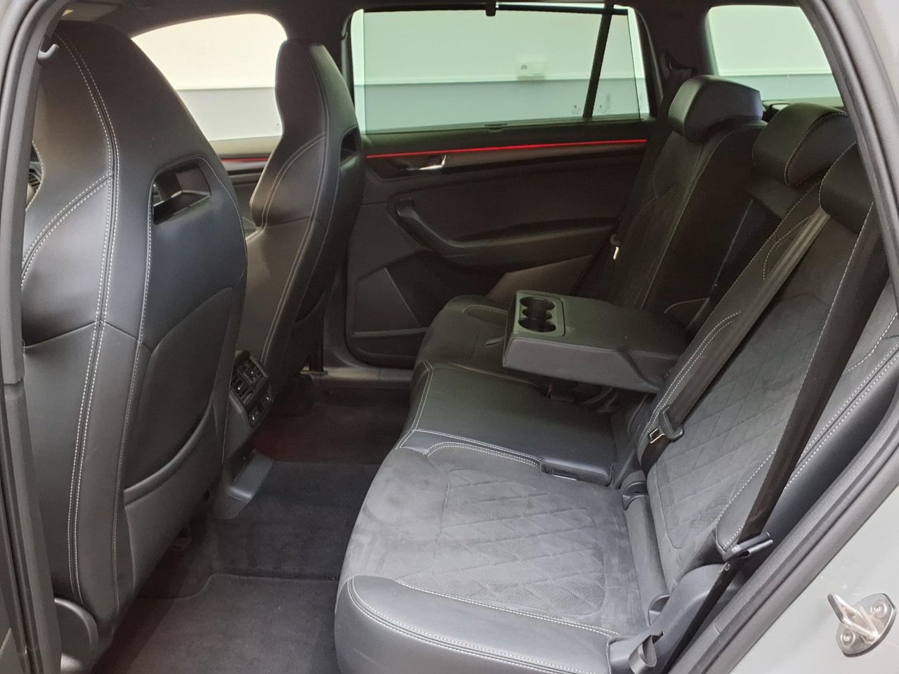 Skoda Kodiaq Sportline 2.0TDI 4x4 DSG Navi EPH GRA AHK