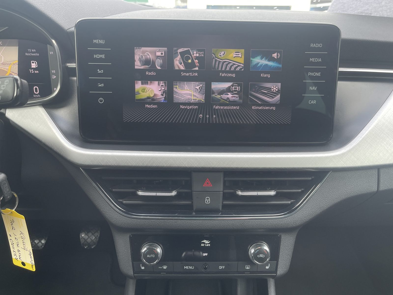 Skoda Kamiq Tour 1.0 TSI 81 kW  Navi LED CarPlay Business Paket